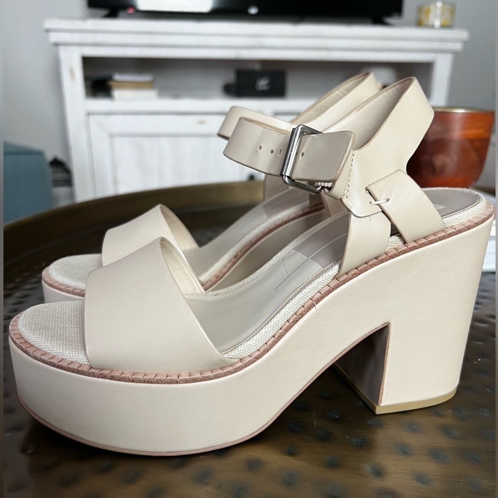 Dolce Vita heels size 9 never worn